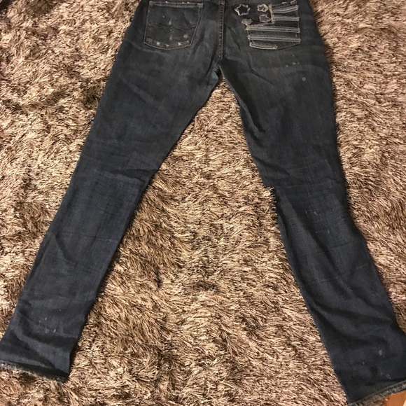 Lucky Jeans - Picture 7 of 8